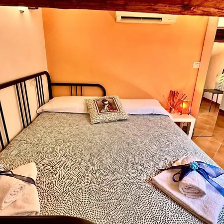 Apartament Charming In Historic Building No Elevator