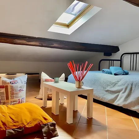 Charming In Historic Building No Elevator * Firenze